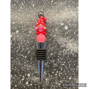 Gnome Wine Stopper Style 1